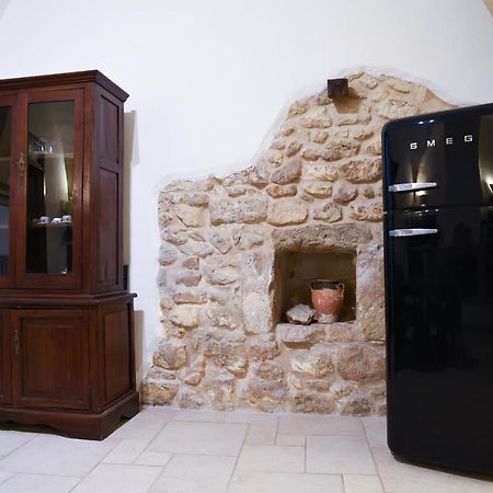 Milestone Inn Lecce Buitenkant foto