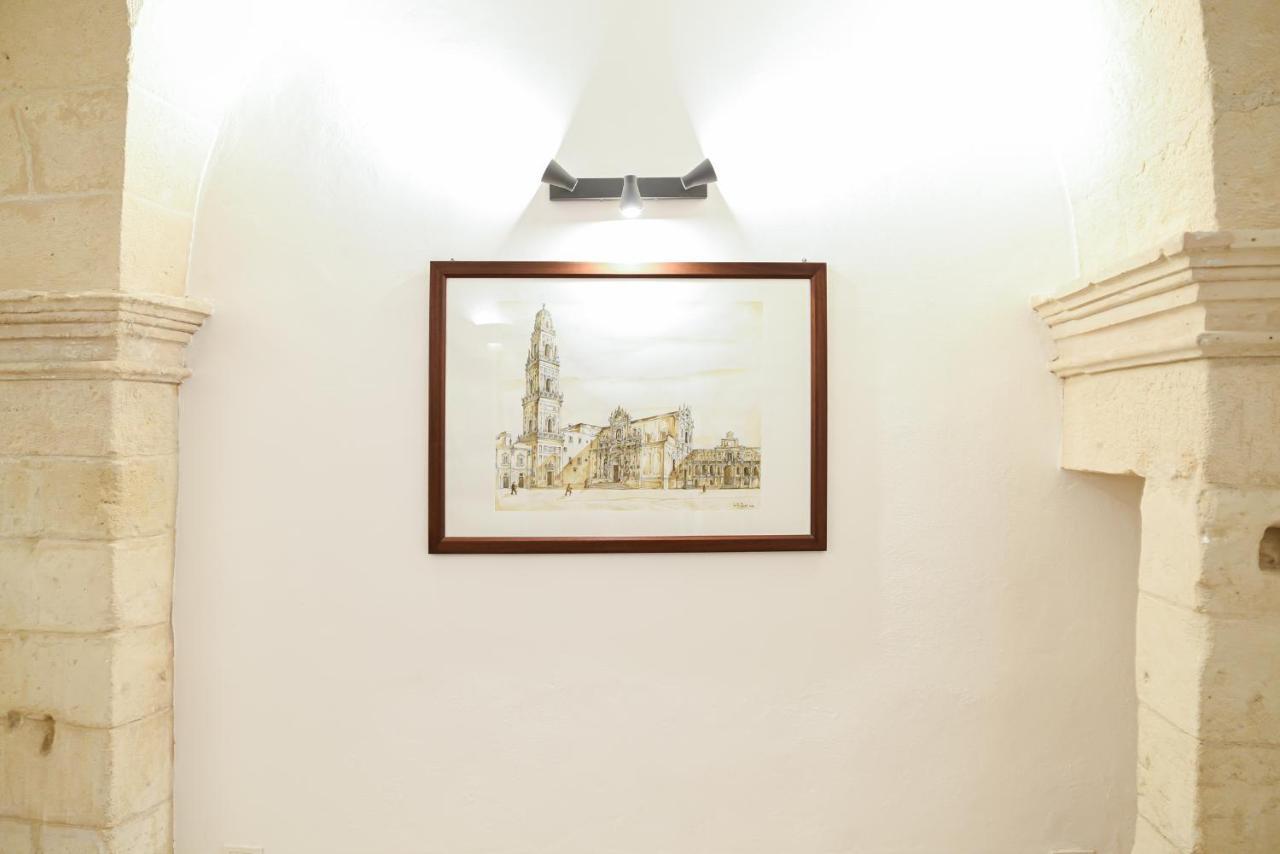 Milestone Inn Lecce Buitenkant foto