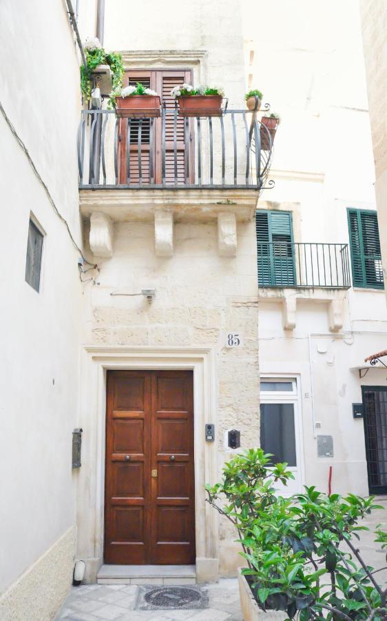 Milestone Inn Lecce Buitenkant foto